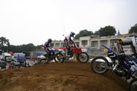 IMG_5012.jpg (15kb)